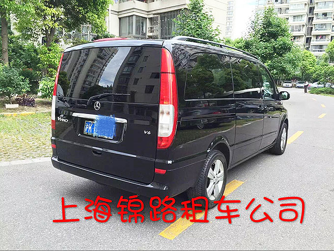 锦路出行14--19座奔弛凌特